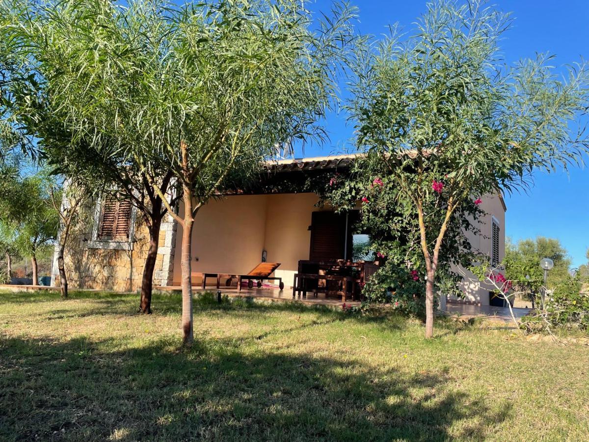 Vila Domo Sara Orosei Exteriér fotografie