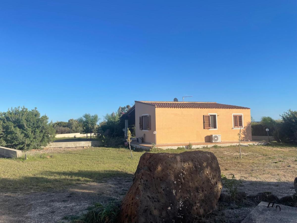 Vila Domo Sara Orosei Exteriér fotografie
